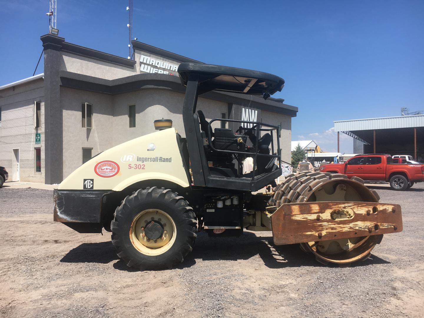 COMPACTADOR PATA DE CABRA INGERSOLL RAND SD77F